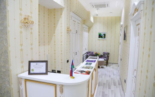 White Boutique Baku Hotel