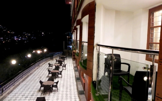 Hotel Mall Palace