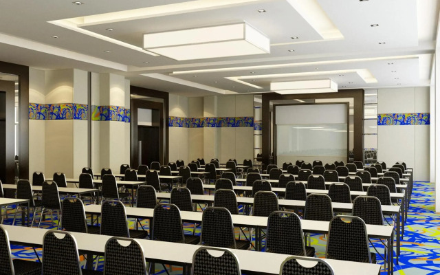 Raia Hotel & Convention Centre Kuching