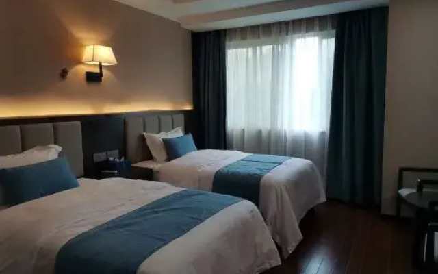 Panlongshan Hotel (Su Longqiao Subway Station Store)