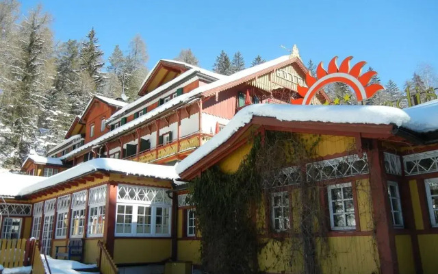 Parkhotel Sole Paradiso - Villa Maria
