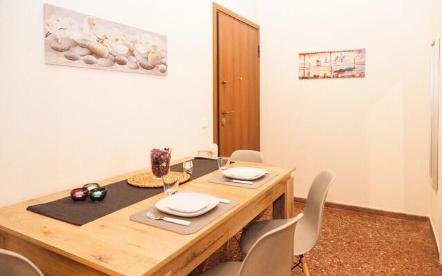 Stay In Pagkrati In A Newly Renovated & Stylish Apartment