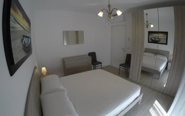 Residence Caorle Trilocale Con Piscina