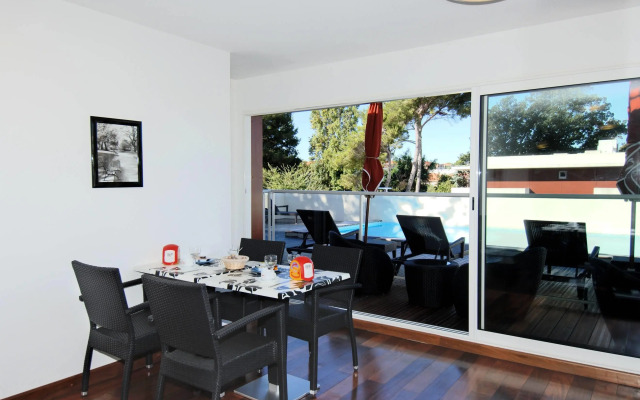 Appart Hotel Odalys City Antibes Olympe