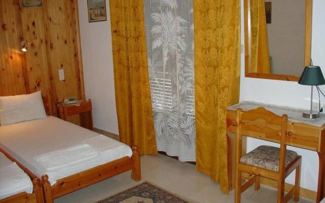 Zozas Rooms