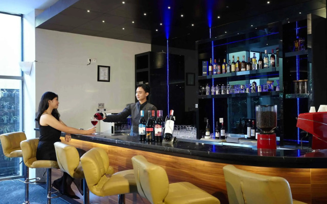 Platinum Balikpapan Hotel & Convention Hall