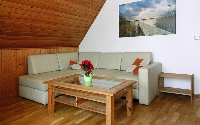 Apartment Wiesenschein, Moenkebude