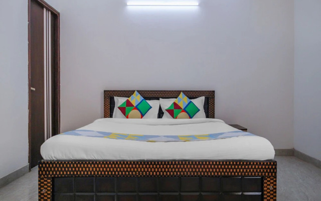 OYO Home 23279 Elite 4BHK Villa