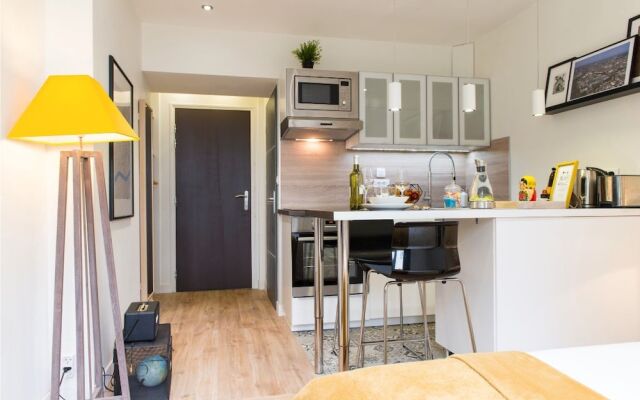 Unsejouranantes - le studio Fouré