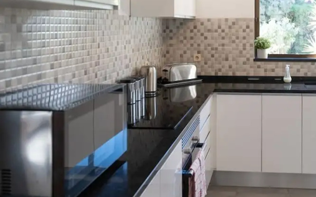 Carosim Quiet Location Close to Beach Private