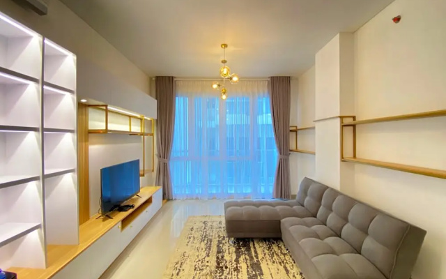Minimalist Deluxe 1BR at Pine Tree Resort Condominium – Guest Rooms – Cimenyan