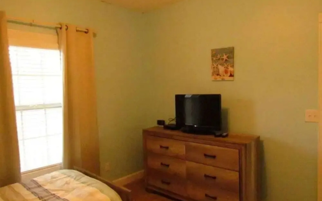 Magnolia North Two-bedroom Apartment 102-4839