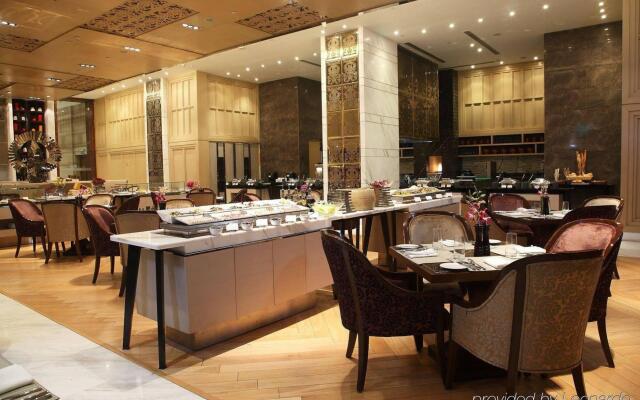 Crowne Plaza New Delhi Mayur Vihar Noida, an IHG Hotel