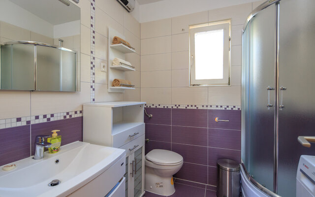 Holiday House Ante - 6M From The Sea Seget Vranjica. Riviera Trogir