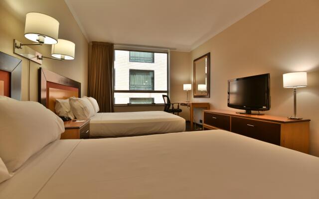 Holiday Inn Express Puerto Madero, an IHG Hotel