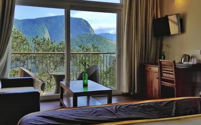 Shola Crown Resort - Munnar