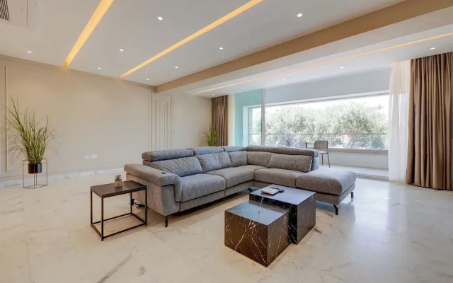 Premier Seafront Living: Ultra-luxury in Sliema