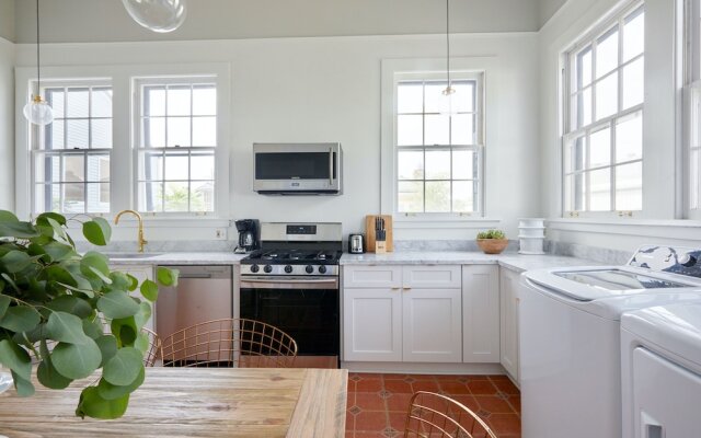 Charming Marigny Suites by Sonder