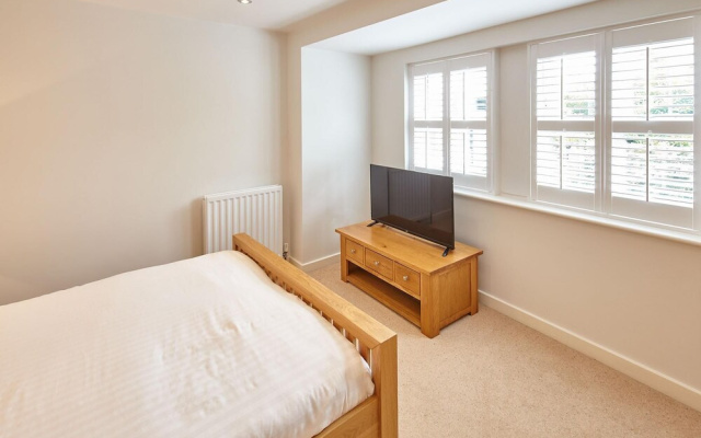 Host Stay Doray House