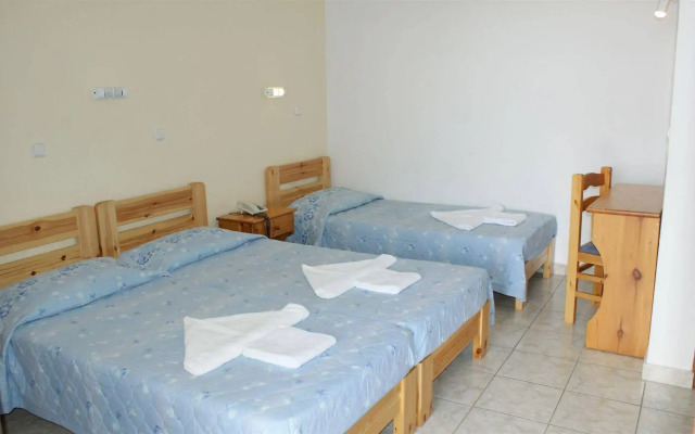 Zeus Hotel