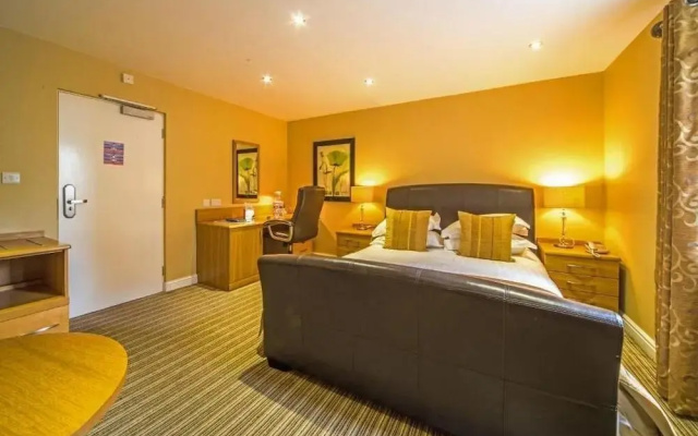 Hunday Manor Country House Hotel