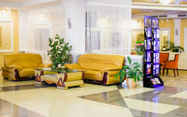 Golden Dragon ApartHotel