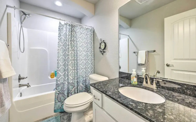 Fayetteville Home: Near University & Biking Trails
