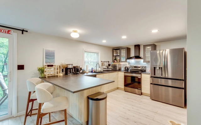 Lake Access at Family-friendly Home in Tobyhanna