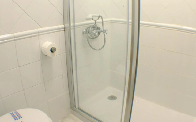Hostal Canovas