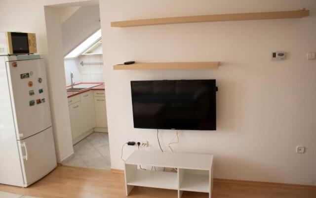 Csalogány Apartman