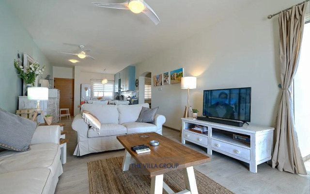 Thea Vista Apartment