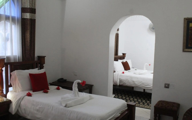 Al-Minar Hotel