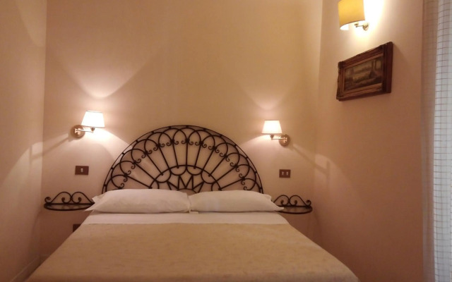 Marta Guest House