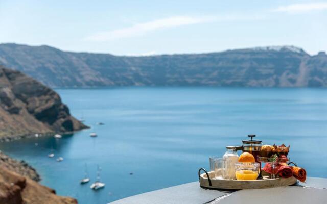 Pearl of Caldera Oia Boutique Hotel