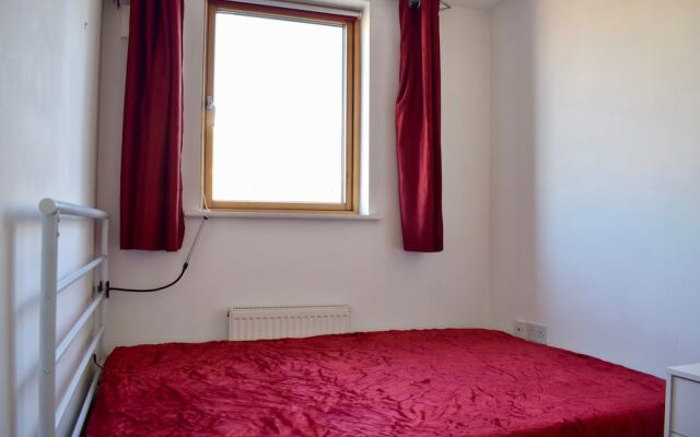 2 Bedroom Bethnal Green Apartment