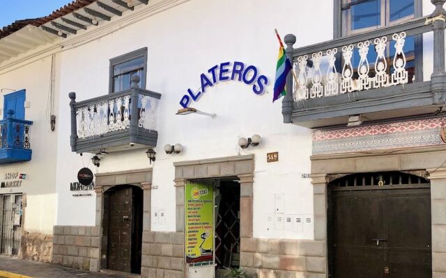 Hotel Plateros