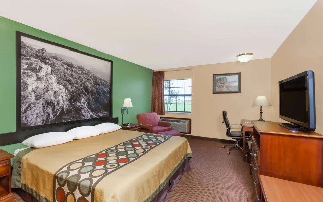 Super 8 by Wyndham Searcy AR