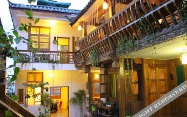West Windows Inn