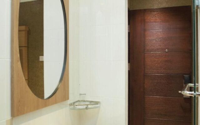 JLE'S Hotel