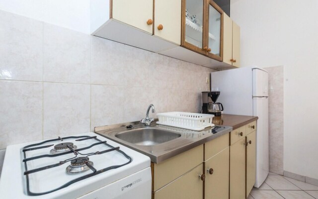 Awesome Home in Zubovici With Wifi and 2 Bedrooms