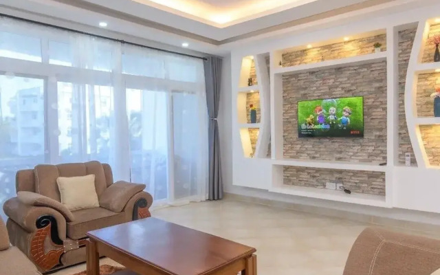 Lux Suites Kijani Beach Apartments