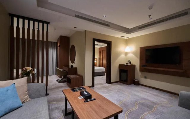 Platinum Hotel