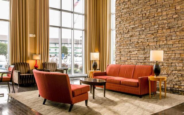Cambria hotel & suites Indianapolis Airport