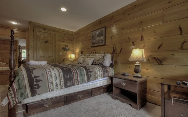 The Nutty Nook  287 - Two Bedroom Cabin