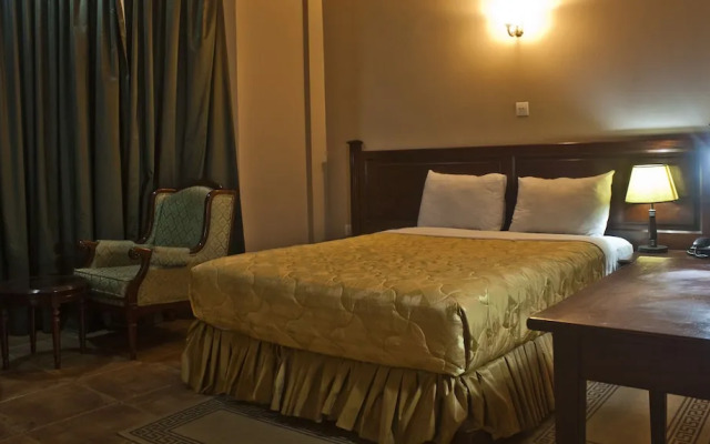 The Congress Hotel