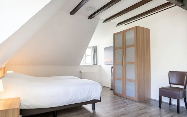 Peaceful Farmhouse in De Cocksdorp near Sea