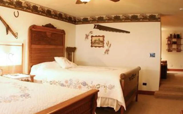 Anniversary House Bed and Breakfast