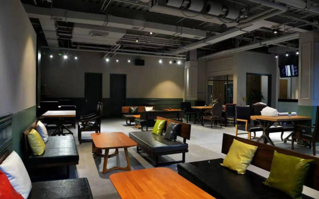 Qianhao Business Hotel