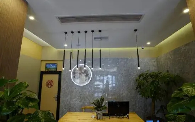 Huaibin agricultural Hotel