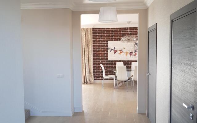Guest house on Sentral 45